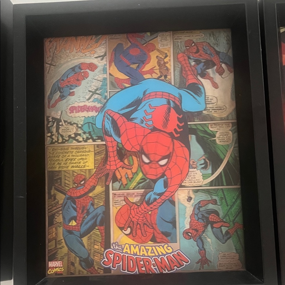 Marvel Comics Spider-Man Framed Art 3D vinyl